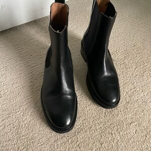 Flattered Women’s Black Leather Chelsea Boots